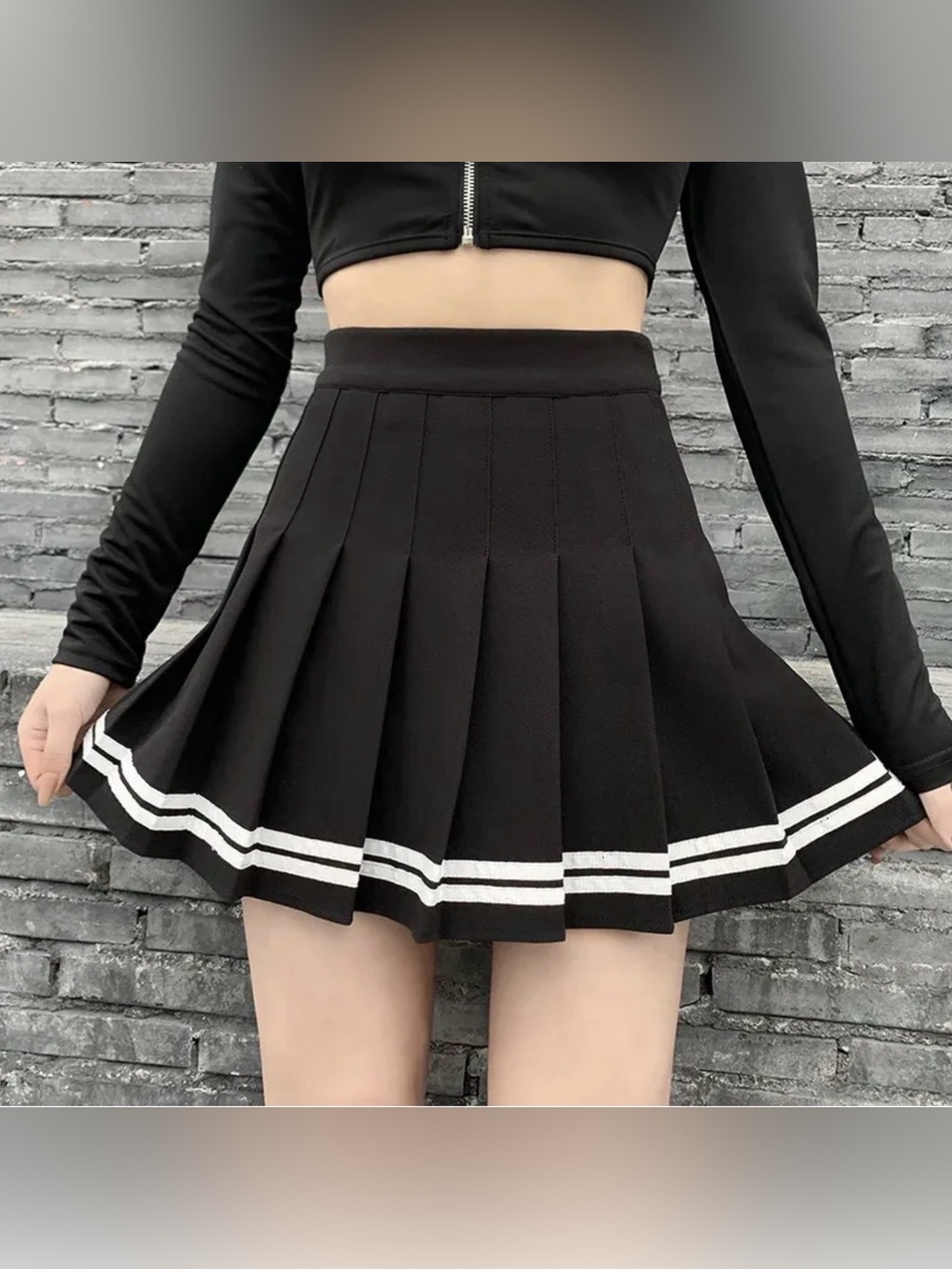 SHEIN Black Circle Skater Mini Skirt with White Stripe Trim